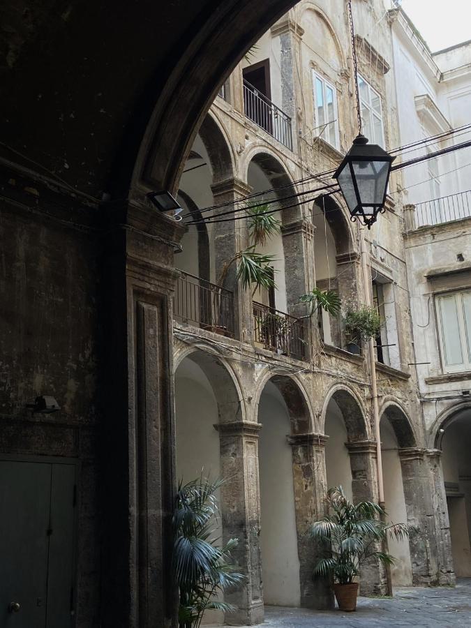 Carmelina 20 Apartment Napoli Bagian luar foto